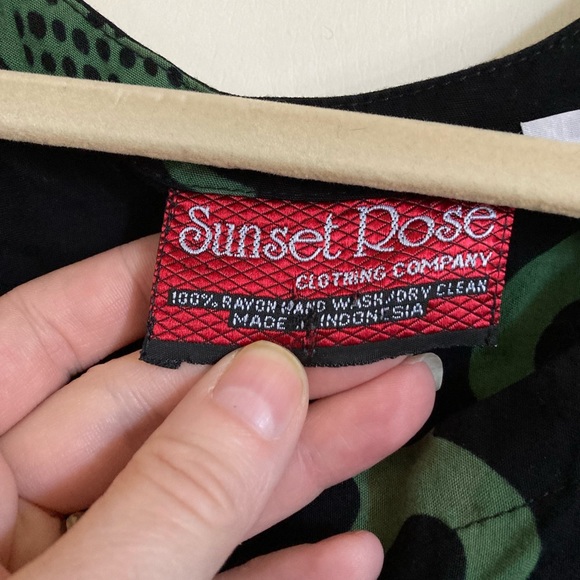 🌞Sunset Rose Short Sleeve Black w/Green Turtle Hawaiian Style Maxi Dress A - Picture 2 of 6